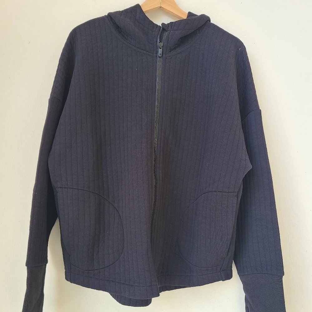 GAP zip-up hoodie (gapfit)